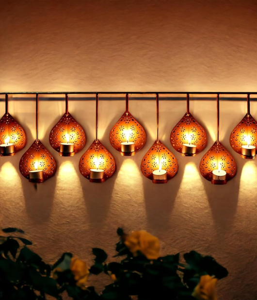 METSY Stylish Metal Cutting Edge Candle Light Holder Leaf in Rectangular Shape | Metal Art | Home Decor Items (Golden Triangular) (Golden Rectangular)