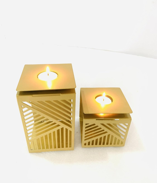 METSY Candle Stand Set of 2 | Tea Light Candle Stand for Home Decoration | Aromatic Candle | Diwali Decoration Candle Light (Golden, Size- 8cm * 12cm)